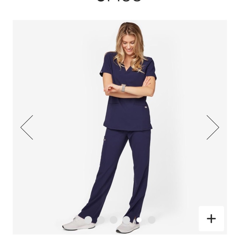 Never worn Navy Figs scrub Bottoms